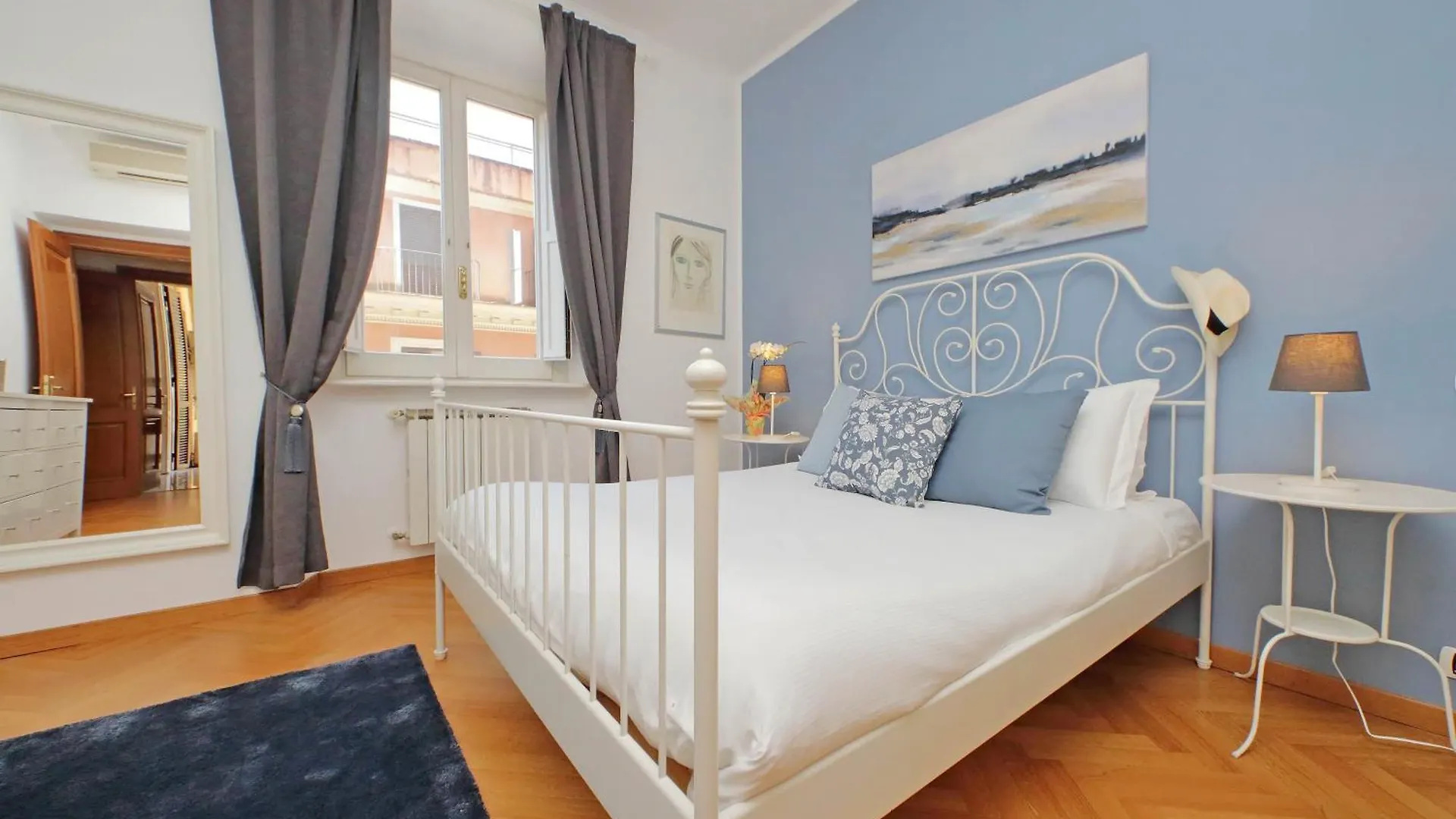 Ych-Comfortable 2 Bedrooms Flat Near Colosseum Rome Italy