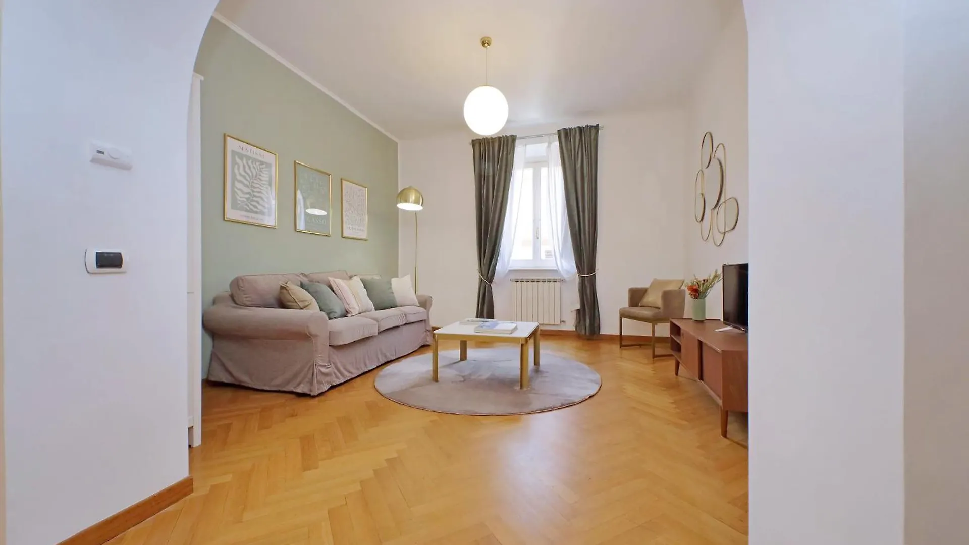 Apartment Ych-Comfortable 2 Bedrooms Flat Near Colosseum Rome Italy